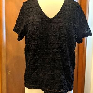 Worthington Women's 1X Lacey V-neck Top